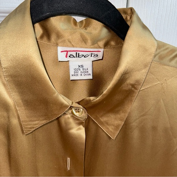 Talbots 100% silk shirt - Picture 2 of 11